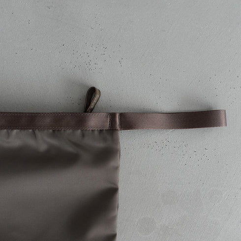 leaf handle pouch _ no.3 / nylon twill